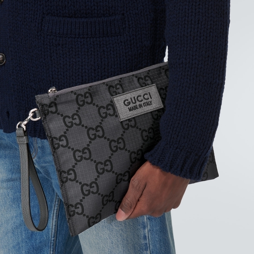 Gucci NWOT GG Monogram Ripstop Pouch Wristlet – Black Gray
